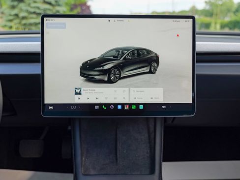 Used 2025 Tesla Model 3 RWD image 45
