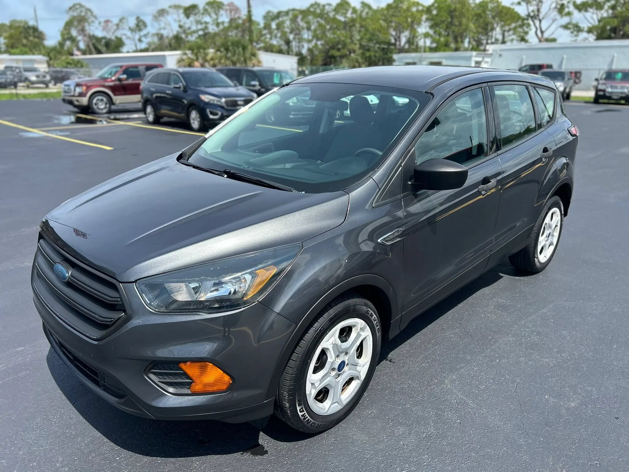 Used 2018 Ford Escape S FWD image 9