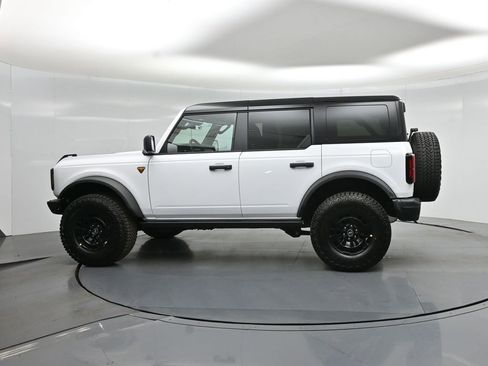 New 2026 Ford Bronco Badlands AWD/4WD image 25