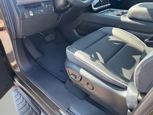 New 2026 GMC Sierra EV Elevation image 28