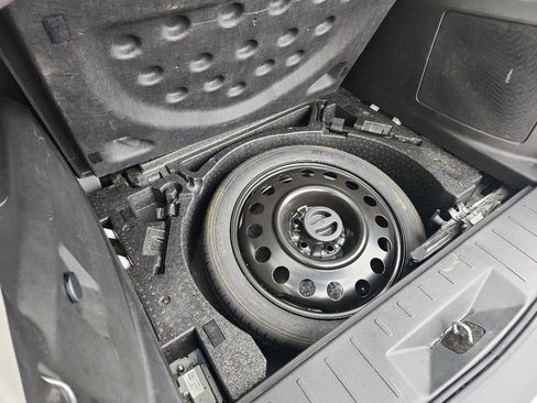 Used 2017 GMC Terrain SLE w/ Convenience Package image 10