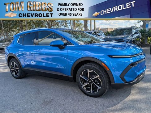 New 2026 Chevrolet Equinox EV LT image 1