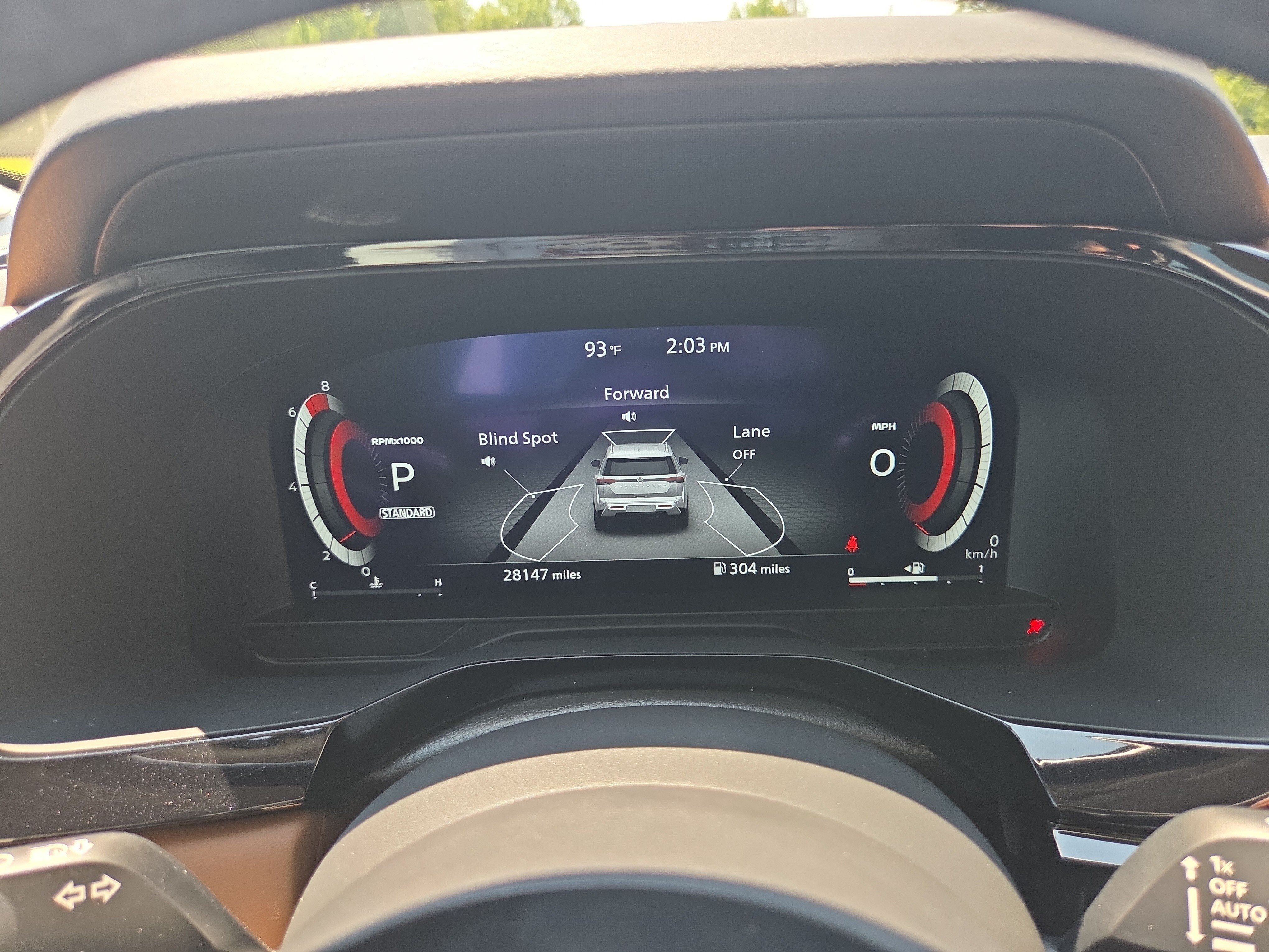 Used 2024 Nissan Pathfinder Platinum FWD image 12