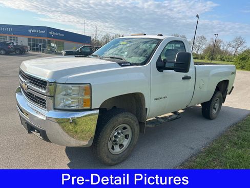 Used 2010 Chevrolet Silverado 3500 W/T w/ Snow Plow Prep Package image 2