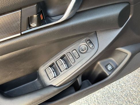 Used 2022 Honda Accord Sport image 30