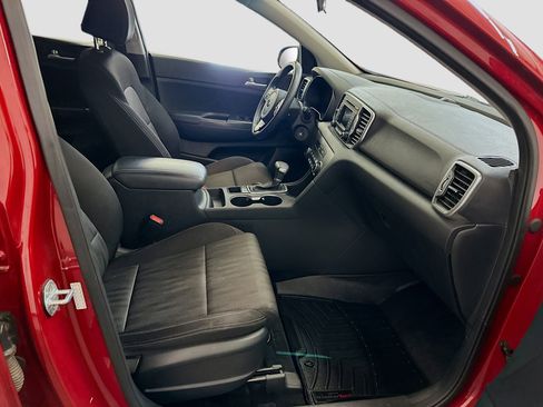 Used 2019 Kia Sportage LX image 31