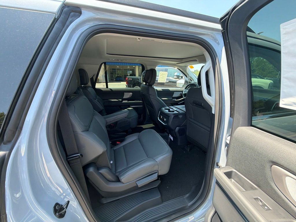 New 2027 Ford Expedition Max Active AWD/4WD image 12