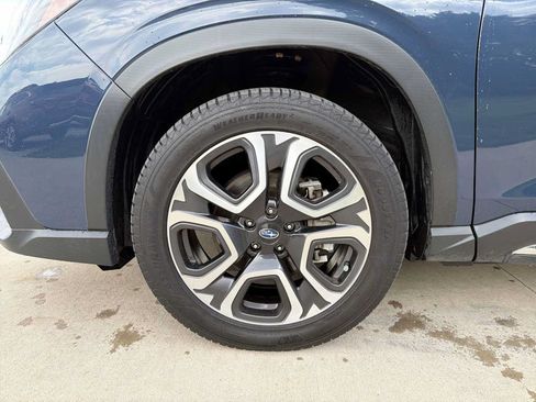 Certified 2023 Subaru Ascent Touring AWD/4WD image 10