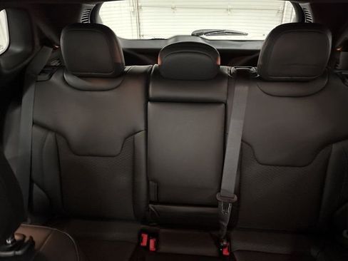 Used 2026 Jeep Compass Latitude AWD/4WD image 24