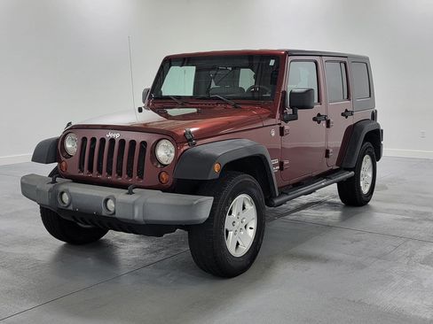 Used 2010 Jeep Wrangler Unlimited Sport AWD/4WD image 4