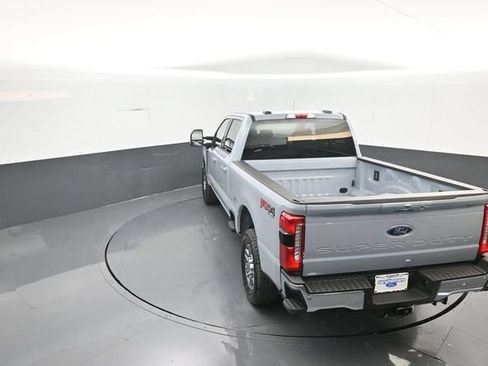 Used 2026 Ford F250 Lariat w/ FX4 Off-Road Package AWD/4WD image 19