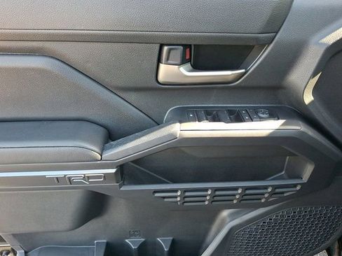 Used 2025 Toyota Tacoma TRD Off-Road w/ TRD Off Road Premium Package image 16