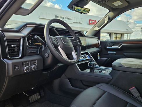 New 2026 GMC Sierra 1500 Denali w/ Technology Package image 10
