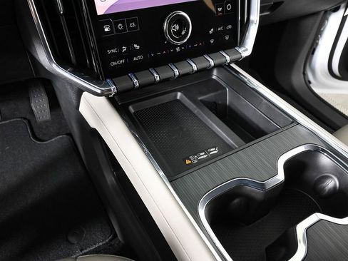 New 2026 GMC Acadia Elevation w/ Elevation Premium Package image 18