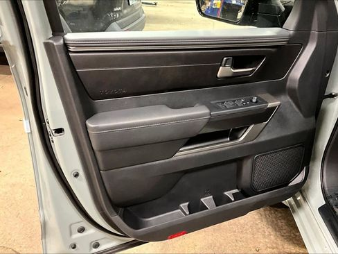 New 2026 Toyota Tundra SR5 AWD/4WD image 10