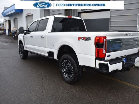 Certified 2024 Ford F350 Platinum w/ FX4 Off-Road Package image 19