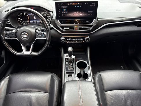 Used 2024 Nissan Altima 2.0 SR image 17