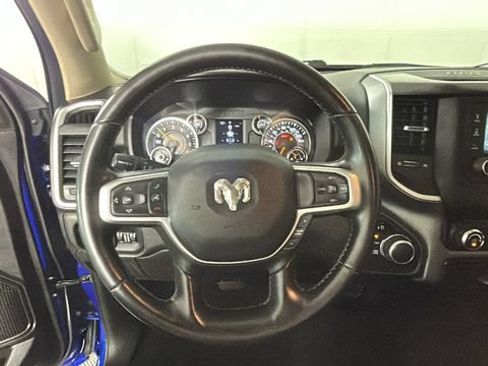 Used 2019 RAM 1500 Big Horn AWD/4WD image 14