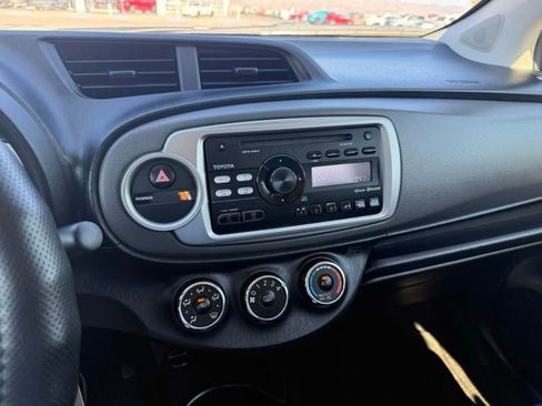Used 2012 Toyota Yaris SE FWD image 13