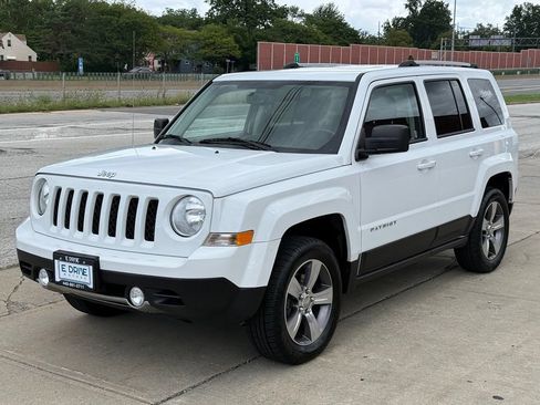 Used 2017 Jeep Patriot High Altitude AWD/4WD image 1
