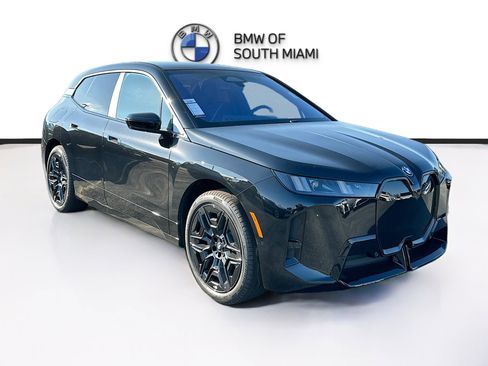 New 2026 BMW iX xDrive45 w/ M Sport Package image 1