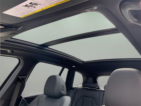 Used 2023 BMW X3 xDrive30i image 17