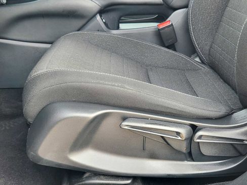 Certified 2023 Honda HR-V LX image 24