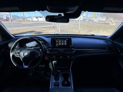 Used 2022 Honda Accord Sport image 15