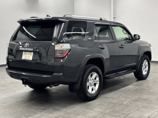 Used 2024 Toyota 4Runner SR5 Premium w/ Moonroof Package AWD/4WD image 2