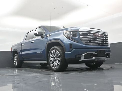 Used 2024 GMC Sierra 1500 Denali AWD/4WD image 45