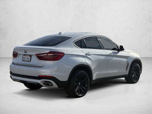 Used 2018 BMW X6 sDrive35i w/ Premium Package image 5