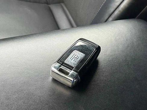 Certified 2017 Rolls-Royce Dawn image 18