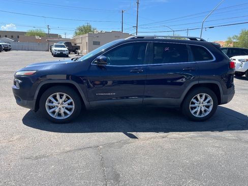 Used 2015 Jeep Cherokee Limited AWD/4WD image 6