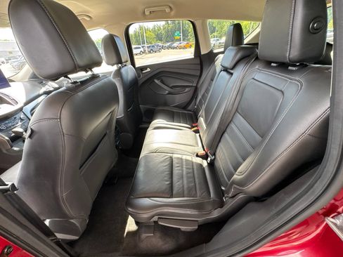 Certified 2017 Ford Escape SE w/ SE Leather Comfort Package AWD/4WD image 34
