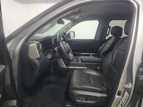 Used 2023 Toyota Tundra Limited image 5
