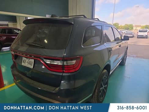 Used 2021 Dodge Durango SXT AWD/4WD image 3