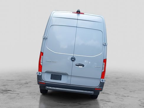 New 2025 Mercedes-Benz Sprinter 2500 image 6