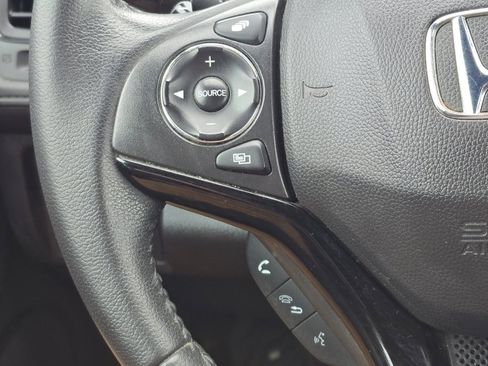 Used 2022 Honda HR-V Sport image 23