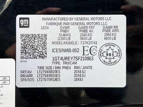 Used 2025 GMC Sierra 2500 Denali image 28