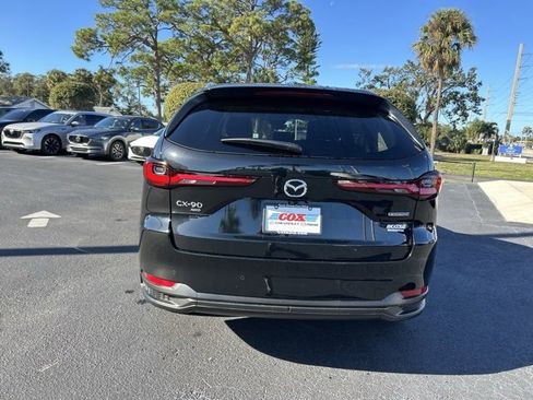 New 2026 MAZDA CX-90 Plug-In Hybrid w/ Preferred image 4