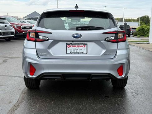 Used 2025 Subaru Impreza 2.0i AWD/4WD image 5