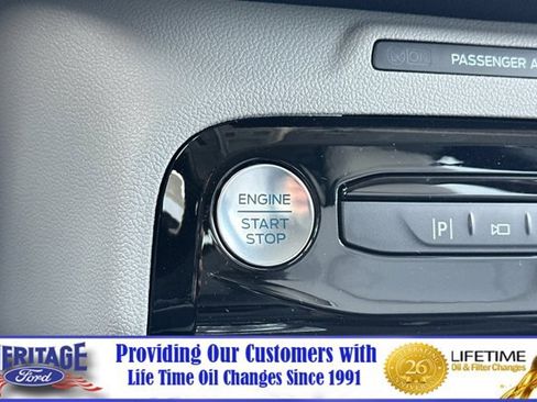 New 2025 Ford Escape SE w/ PHEV Premium Package image 20