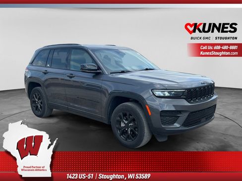 Used 2024 Jeep Grand Cherokee Altitude AWD/4WD image 1