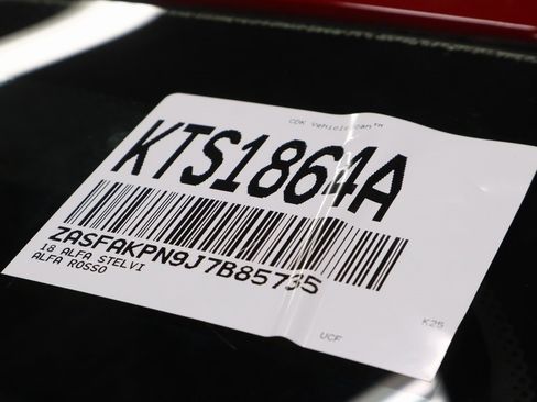 Used 2018 Alfa Romeo Stelvio Sport w/ Quick Order Package 22J Sport image 33