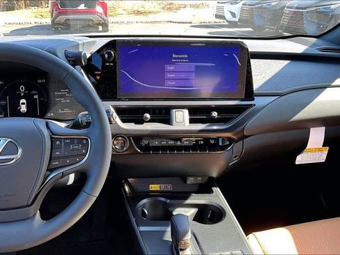 New 2026 Lexus UX 300h AWD image 7
