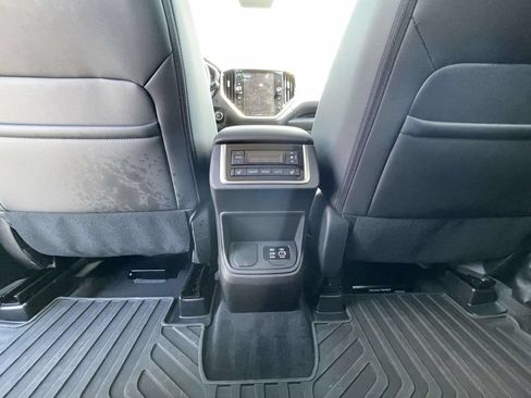 Certified 2026 Subaru Ascent Limited w/ Popular Package #2 AWD/4WD image 6