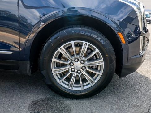 Used 2017 Cadillac XT5 Luxury w/ Driver Awareness Package image 29