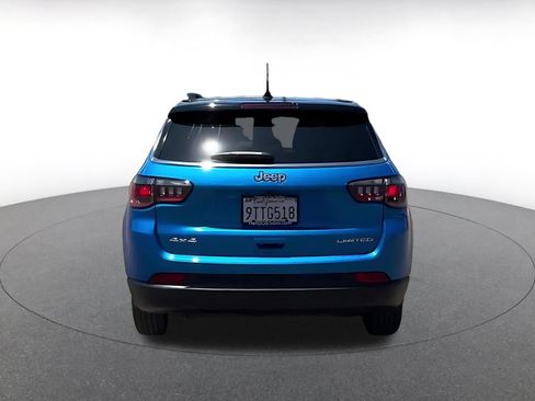 Used 2025 Jeep Compass Limited AWD/4WD image 7