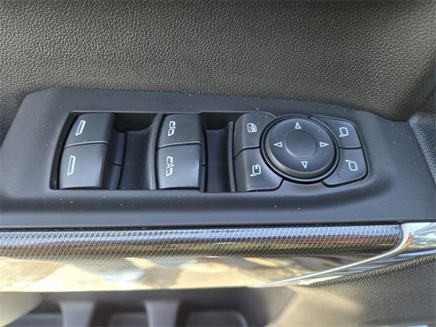 Used 2020 GMC Sierra 1500 AT4 w/ AT4 Premium Package image 22