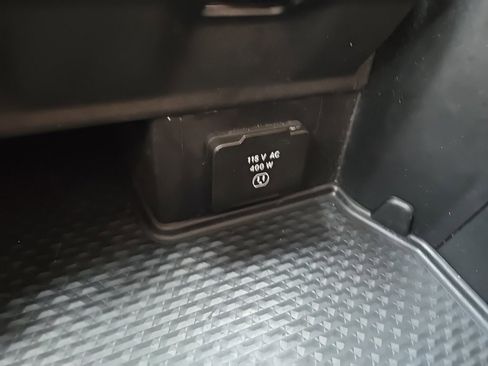 Used 2022 RAM 1500 Laramie image 70